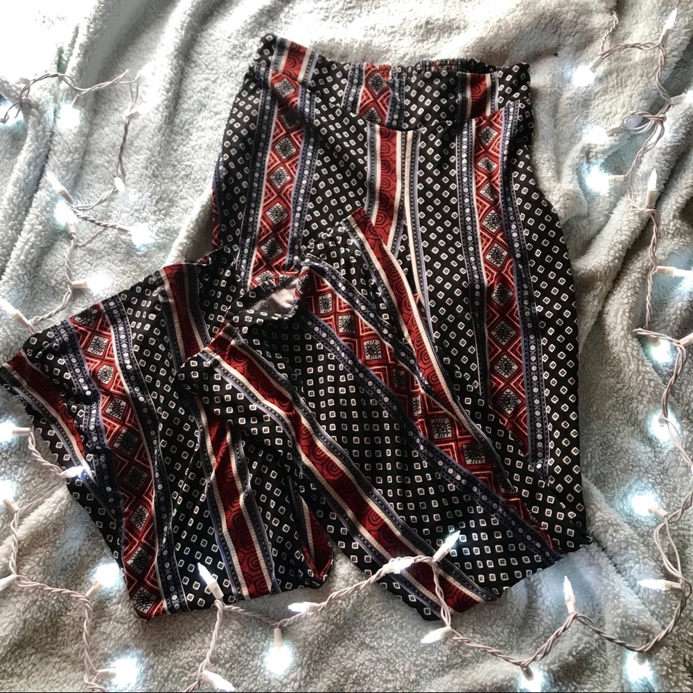 Patterned bell bottom stretchy hippy pant